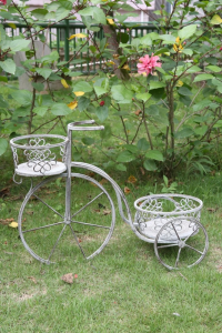 Metal Craft Wrought Iron Wheelbarrow Pot Planter Penny Farthing Bicycle Planter Grey  PL08-7687