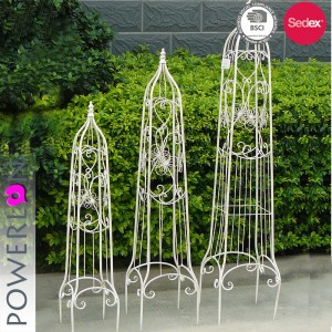 Classic decorative wrought iron black flower trellis