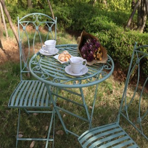 Wholesale Designer Outdoor Metal Folding Garden Table and Two Chairs Bistro Dining Set 38331/38332